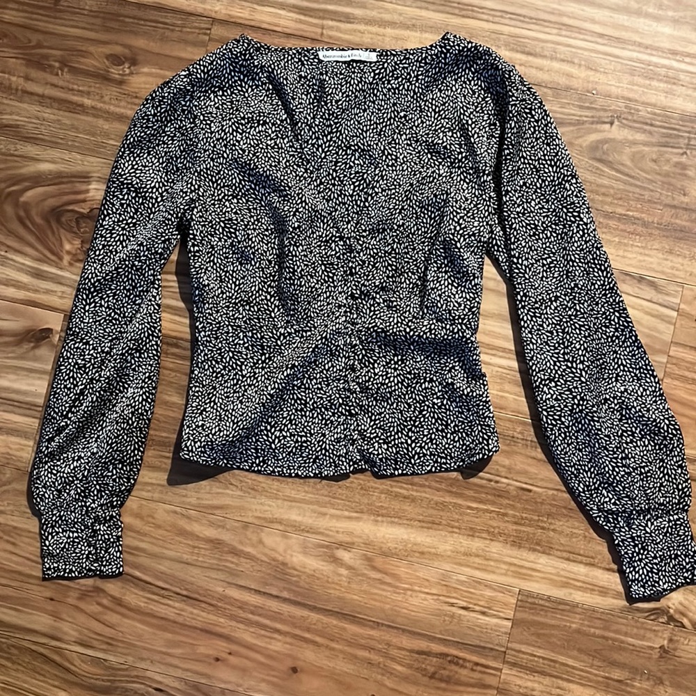Abercrombie silky blouse